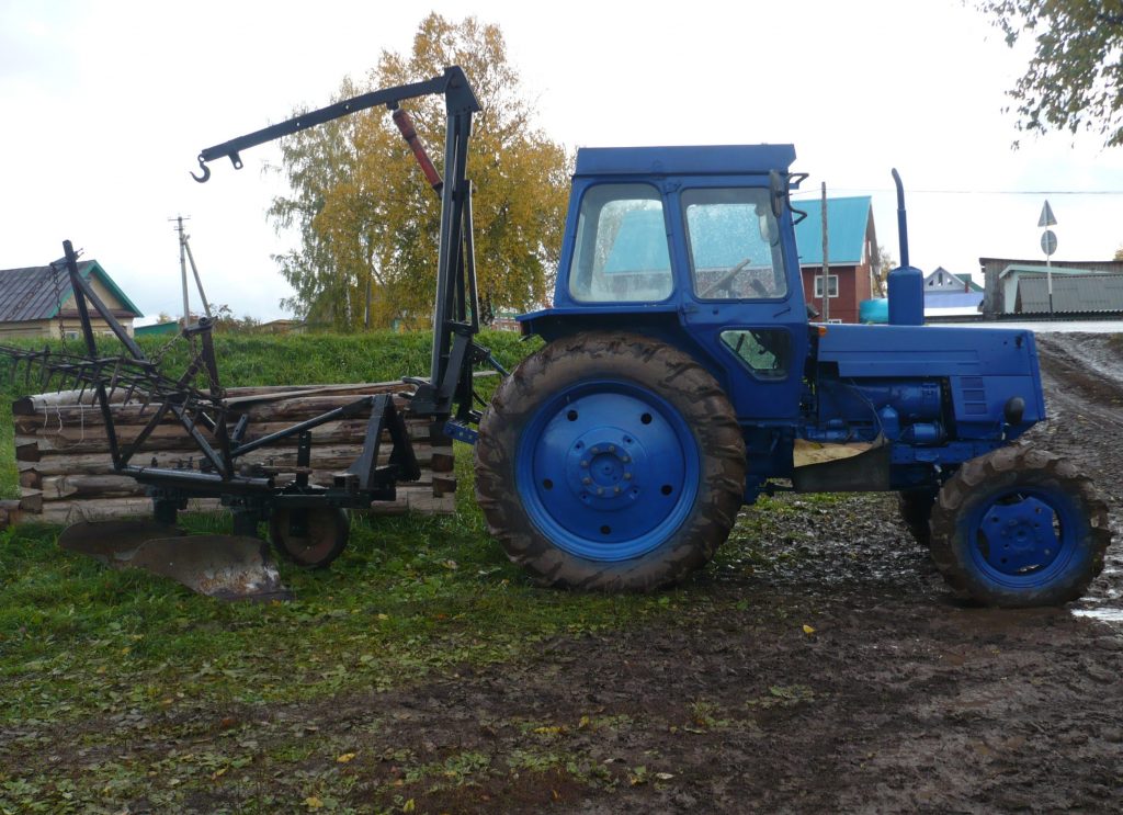 Права на трактор в Белинском